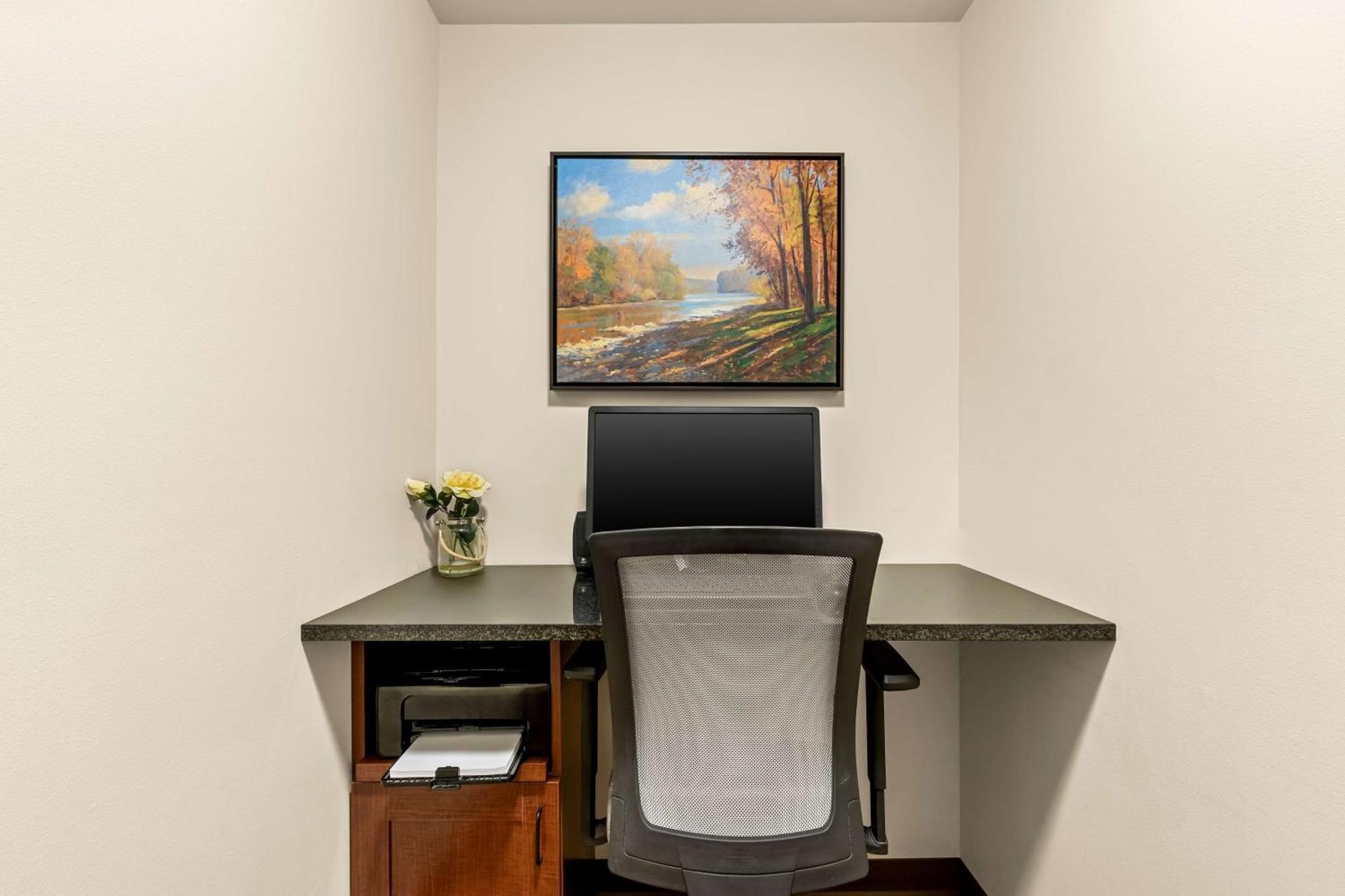 Best Western Legacy Inn & Suites Beloit/South Beloit Экстерьер фото